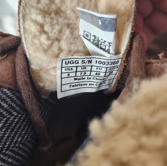 UGG Uptown Zea Brown Leather Shearling Wedge Boots-Size 9 - Picture 12 of 15